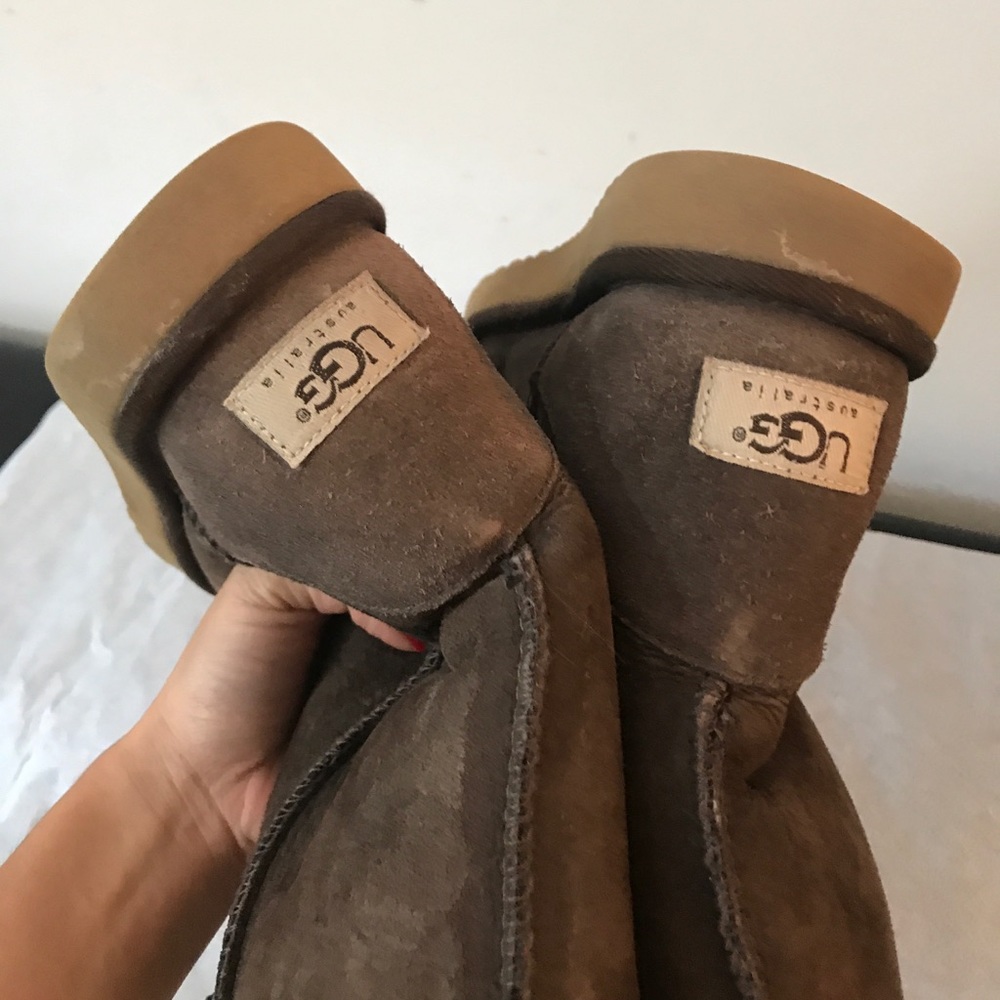 ❌sold UGG BROWN SHEEP LINED BOOTS CLASSIC SHORT - Picture 6 of 8