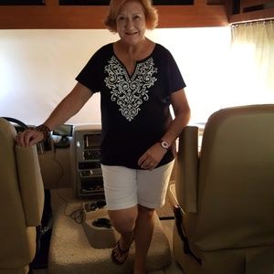 Meet your Posher, Dora