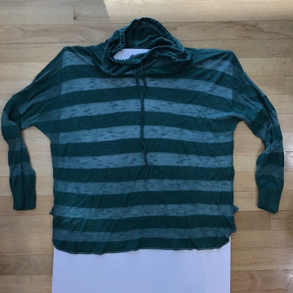 Lightweight sweater - Picture 2 of 3