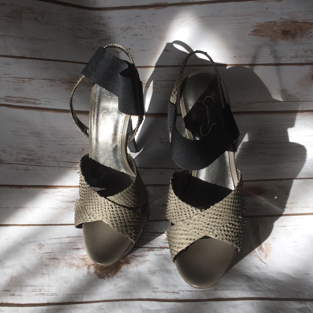 Jessica Simpson Genna Platform Heels