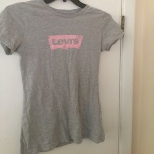 Levi's shirt