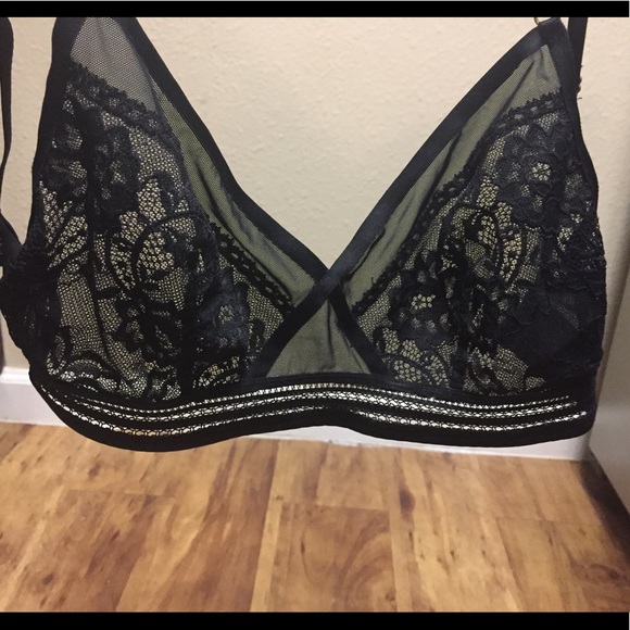 NWOT Black Lace Bralette Size XS - Picture 1 of 6