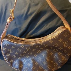 LOUIS VUITTON BAG