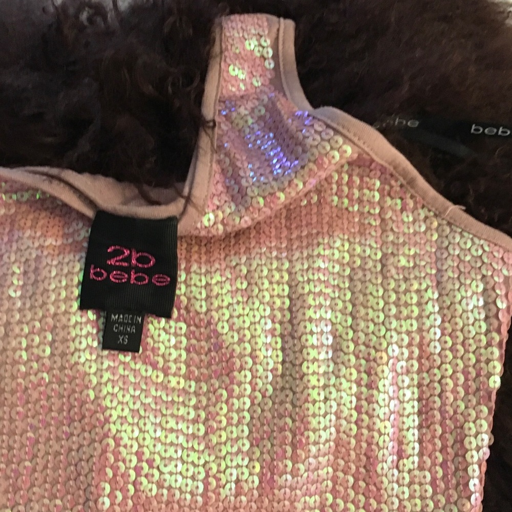 Top - Picture 2 of 4