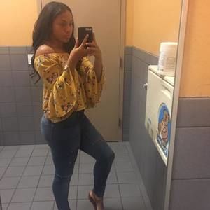 Meet your Posher, Lauryn