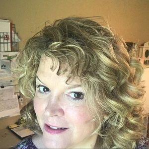 Meet your Posher, Tara