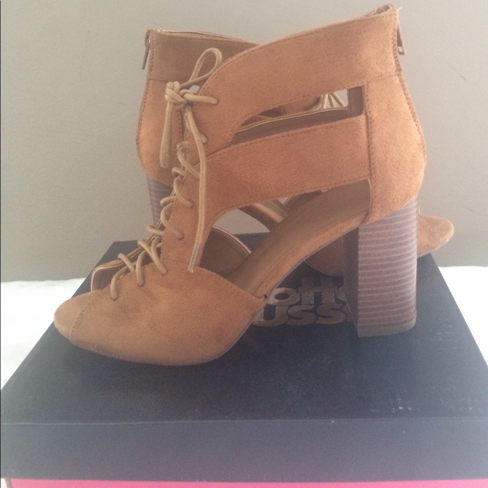 Ankle Block Heels