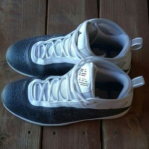 Jordan 2011 - Very Good Condition (8.5/10)
