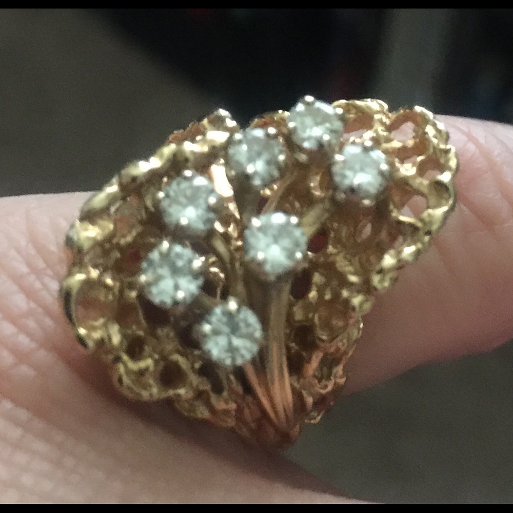 Diamond ring - Picture 2 of 3