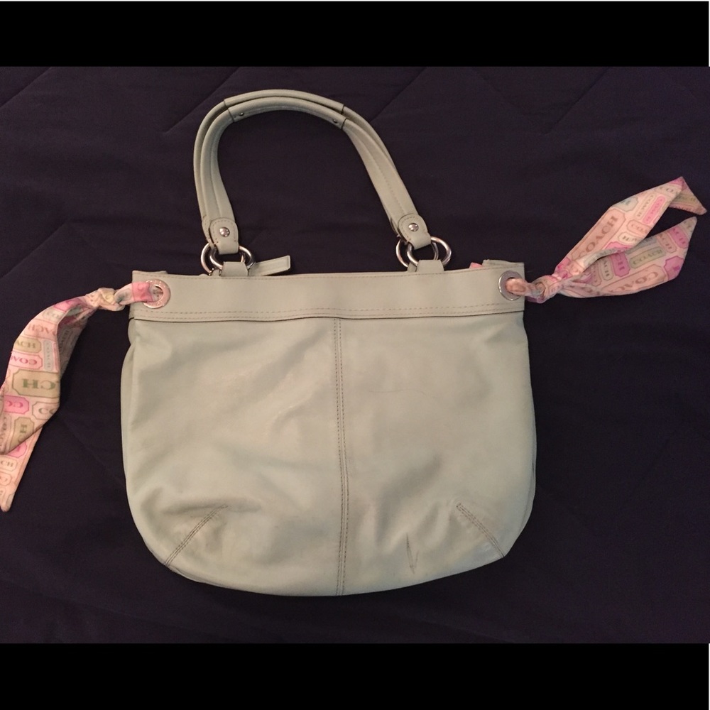 Coach Handbag - Picture 3 of 6