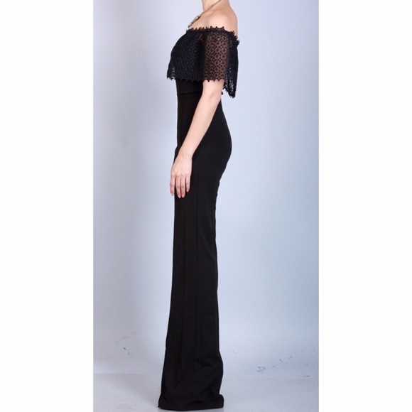 🆕 SOLANGE BLACK OFF THE SHOULDER JUMPSUITS - Picture 3 of 8