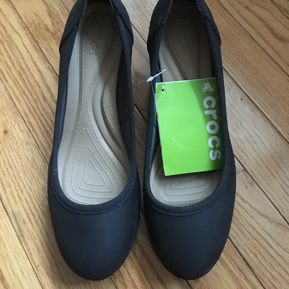 Crocs® Women’s Linda Wedge shoes (Black)