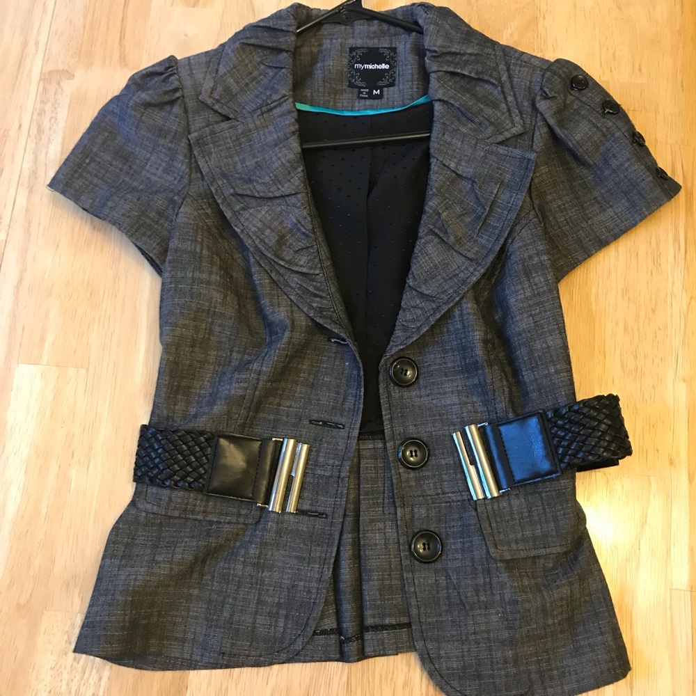 Trendy Short sleeve blazer