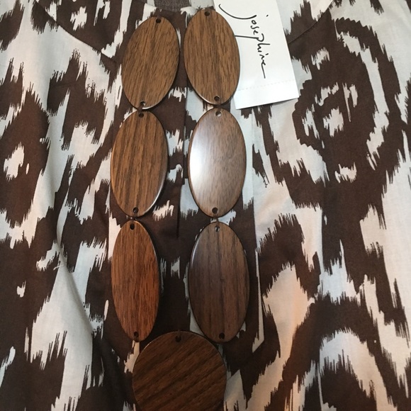 Womens Blouse - Picture 5 of 6