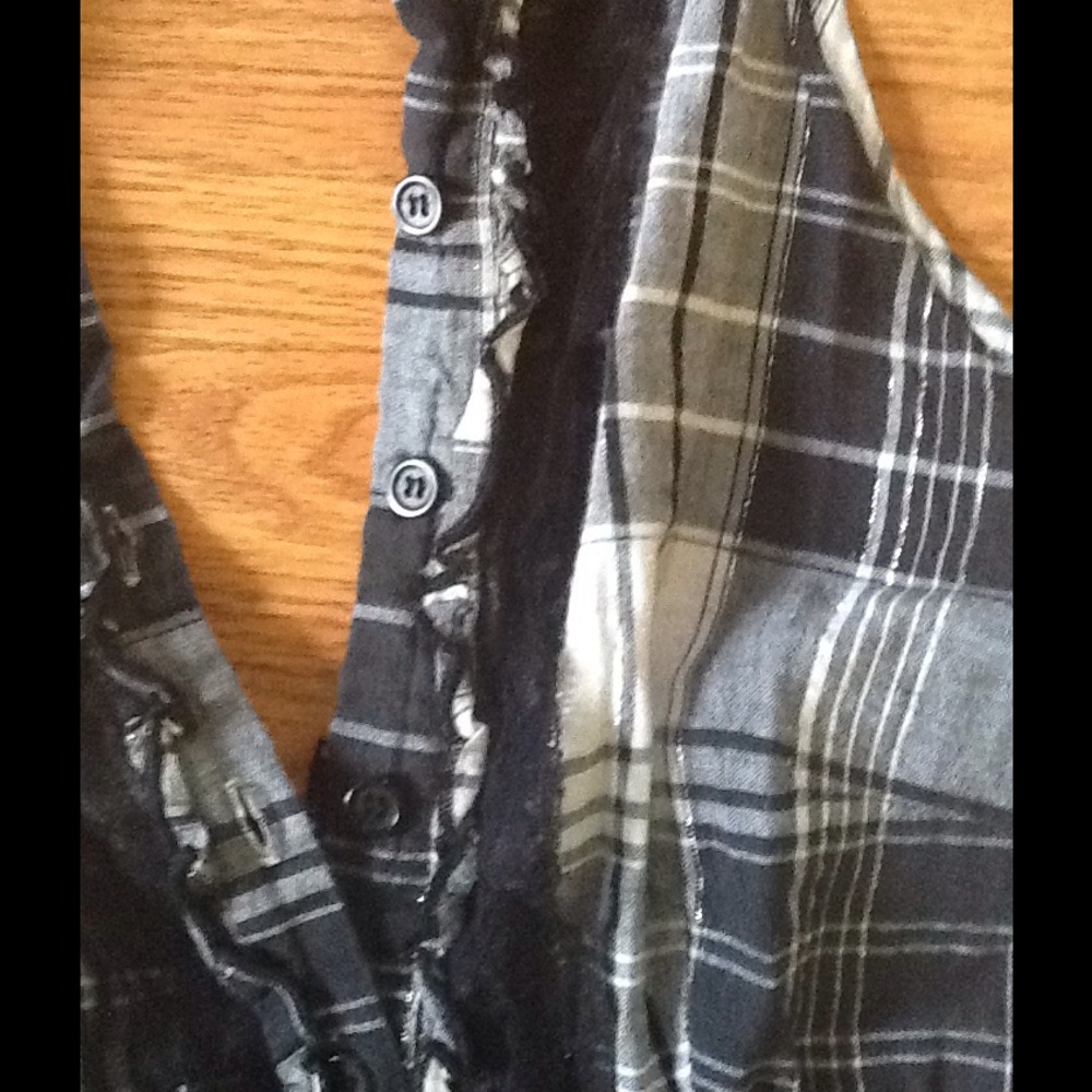 Dress - Picture 6 of 6