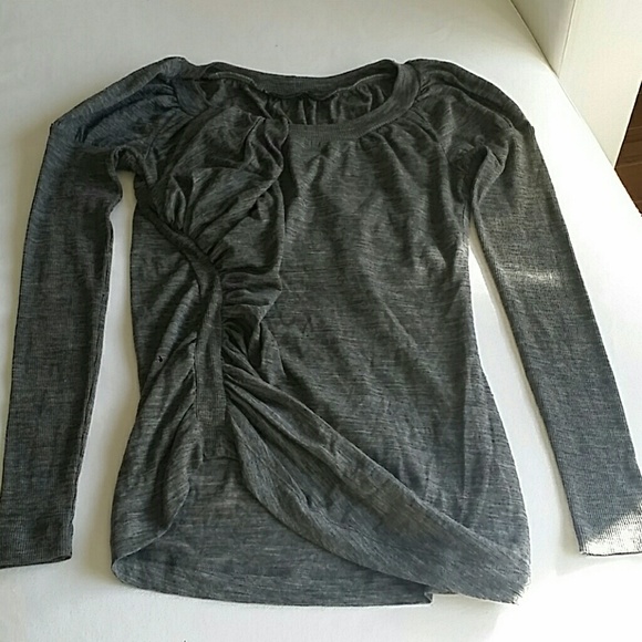 Designer fall gray sweater - Picture 1 of 7