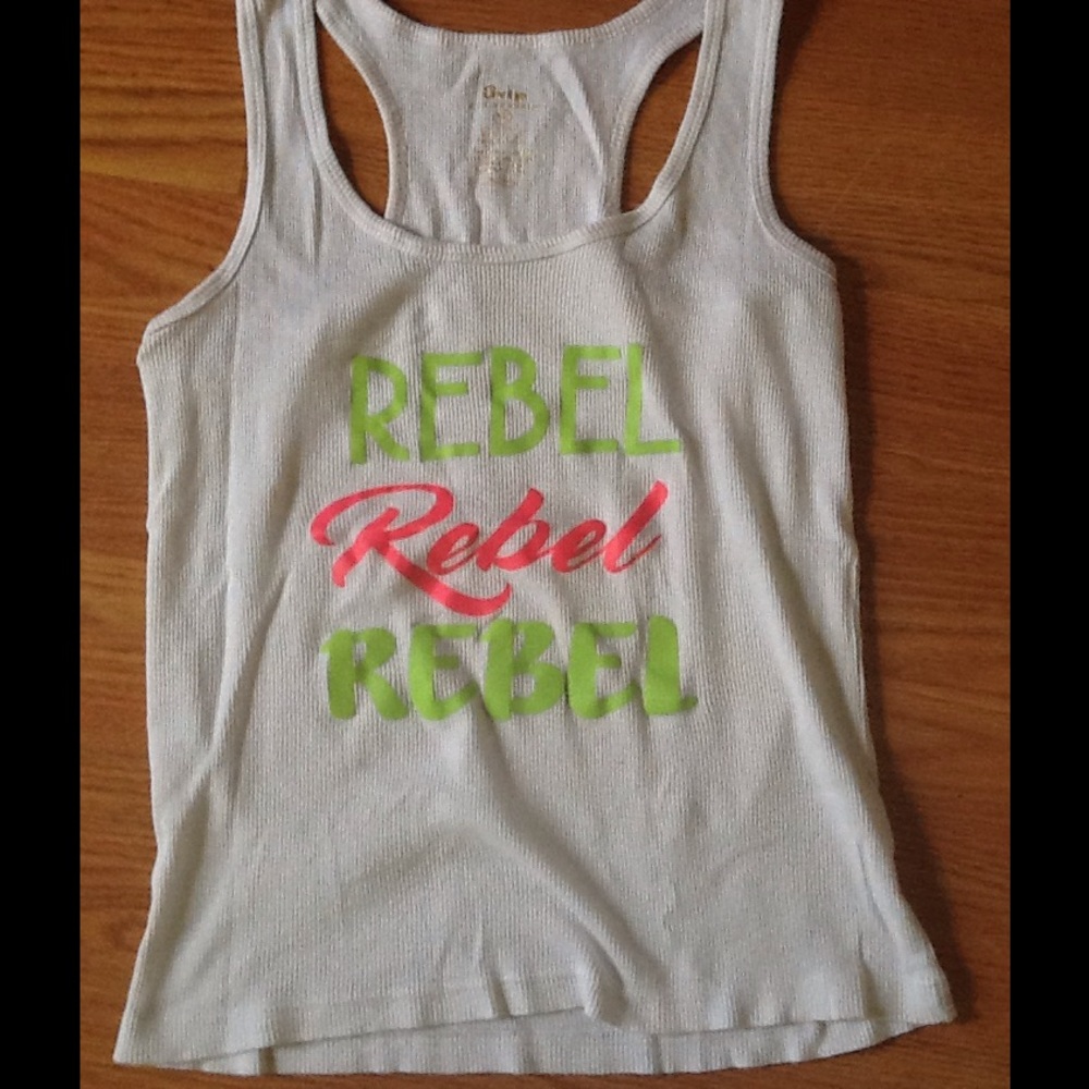 Top - Picture 3 of 4