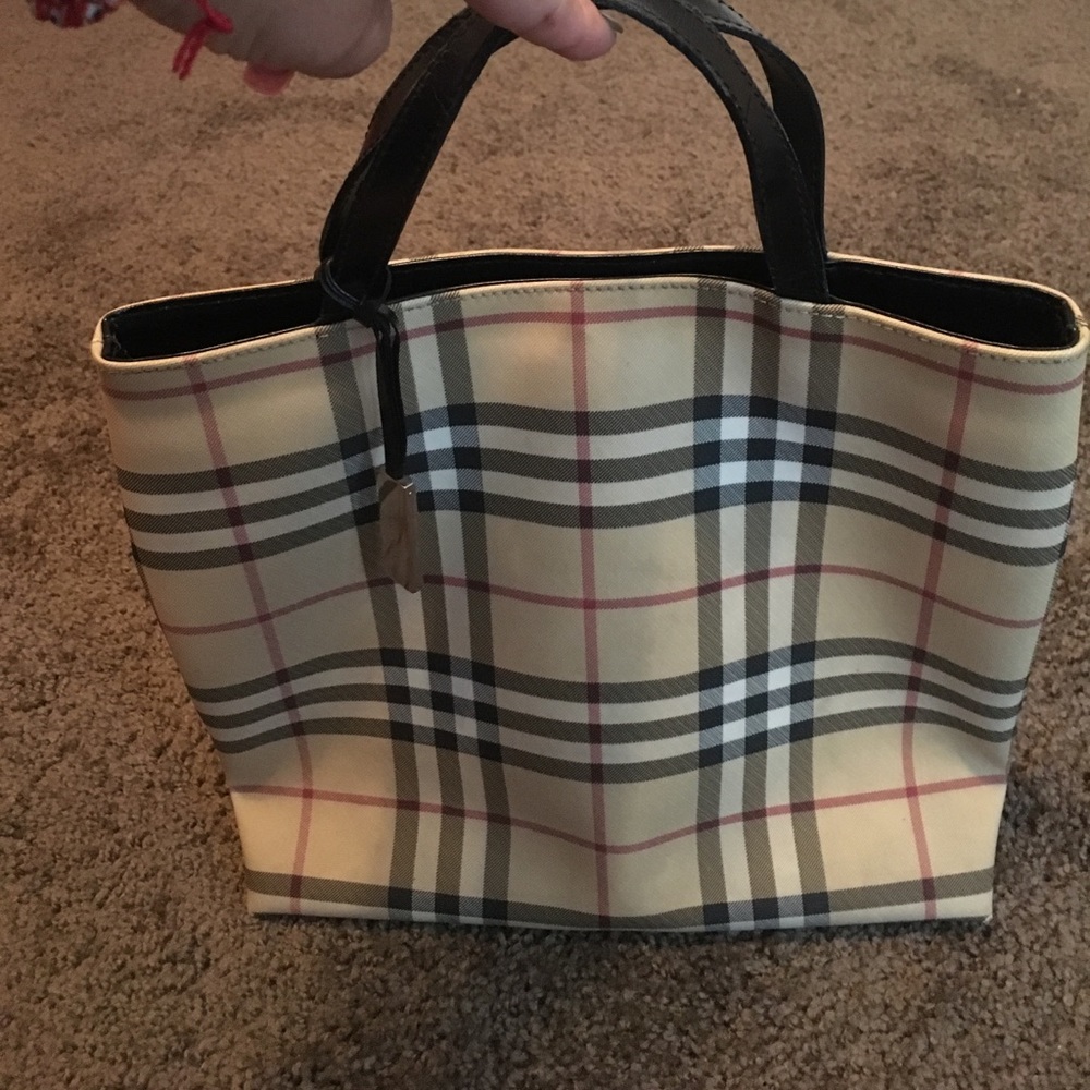 Authentic Burberry!