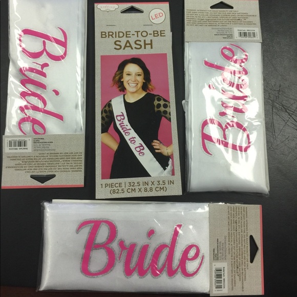 Bride to be Sash NWTπ°π½ - Picture 2 of 3