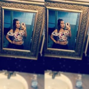 Meet your Posher, Victoria