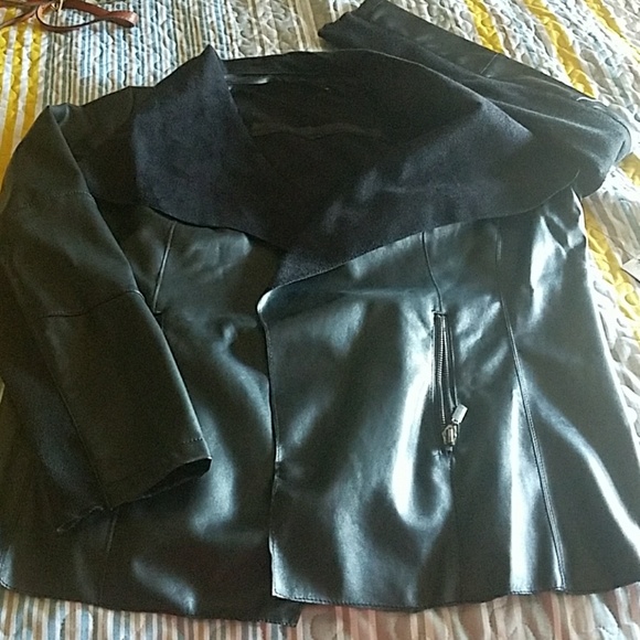 Jacket - Picture 2 of 4