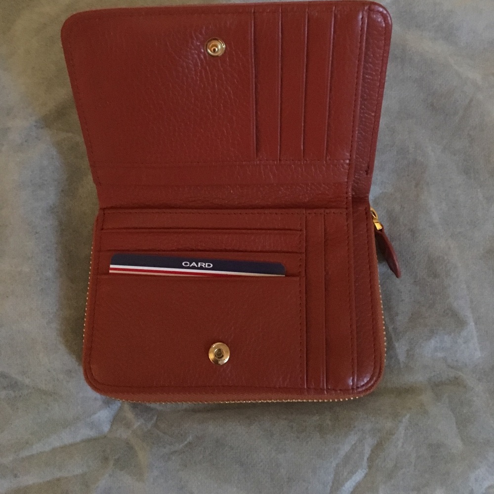 Wallet - Picture 2 of 4