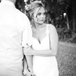 Meet your Posher, Hallie