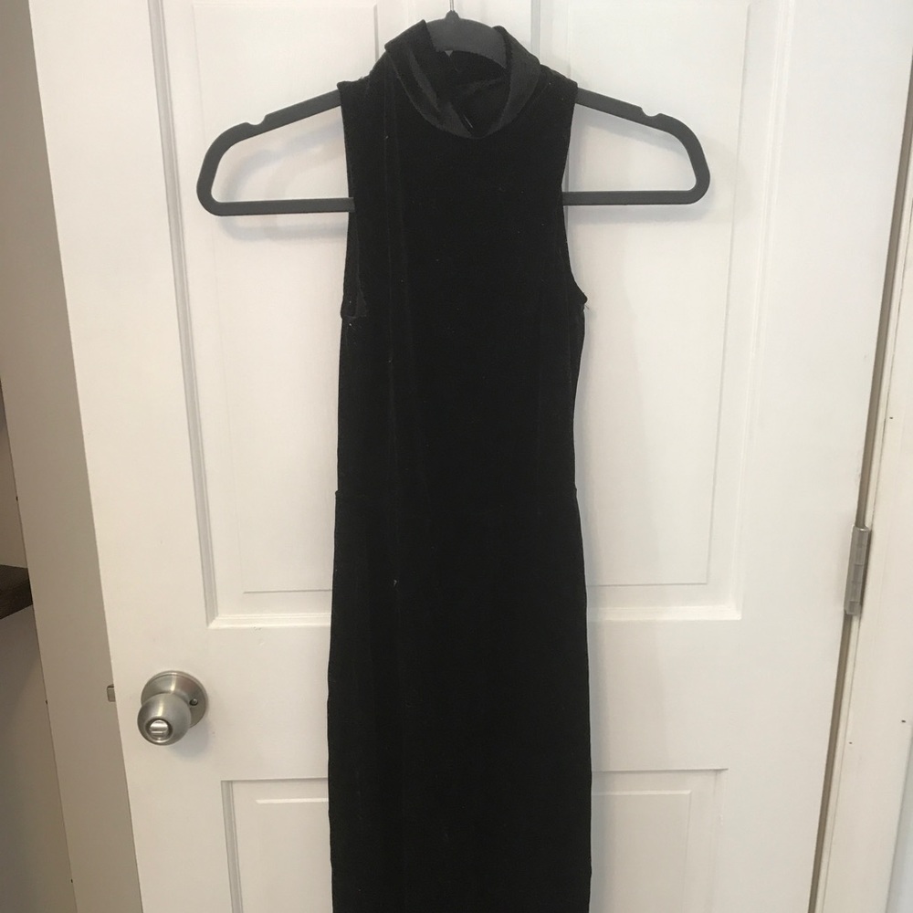 Open back below knee velvet dress