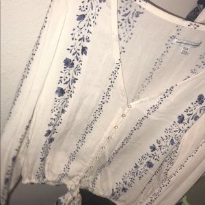 american eagle bell sleeve crop top