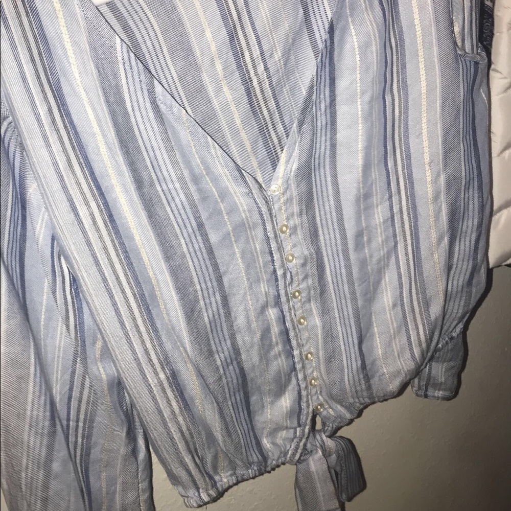 american eagle stripped crop top