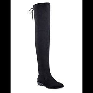 Over the knee humor boot