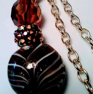 Meet your Posher, Joyce