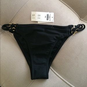 ❌SOLD❌ A&F Classic Cheeky Bottoms