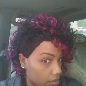 Meet your Posher, Joyce