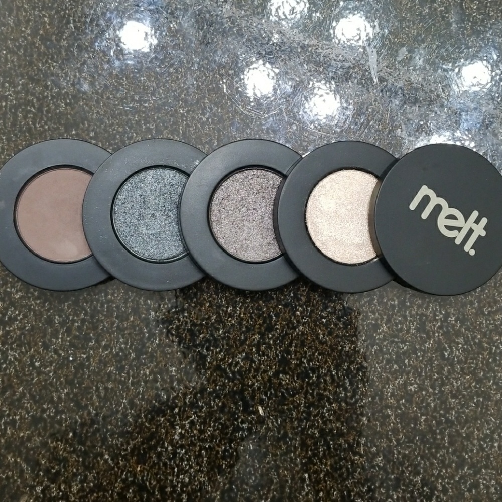 MELT GUNMETAL STACK