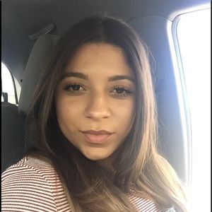 Meet your Posher, Jackie