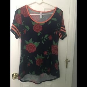 M Classic T Rose Lularoe