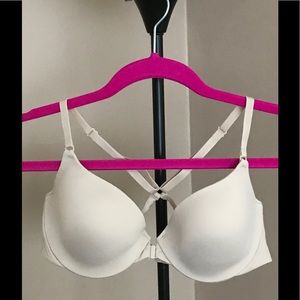 Victoria's Secret IPEX Racerback Demi 36B. NWT