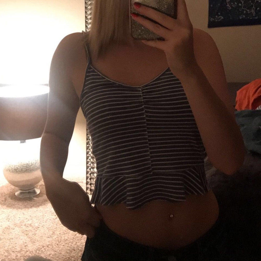 crop top