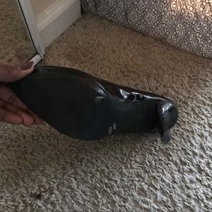 Black shoes