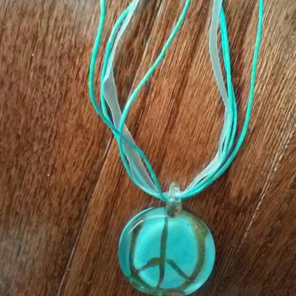 Necklace - Picture 3 of 4