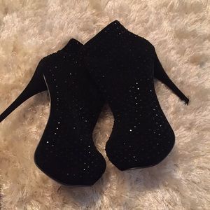 Luichiny  Black stud booties size 10 never worn