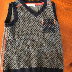 Perfect condition deuse par deuse sweater vest 4t