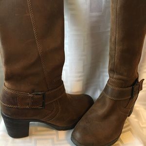 BOC EUC Brown Leather Heeled Harness Boots - 7