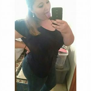 Meet your Posher, Hayley