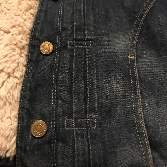 Levi's Sherpa Lined Denim Jacket - Picture 7 of 7