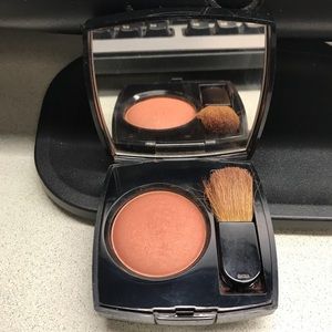 Chanel blush in color imprevu