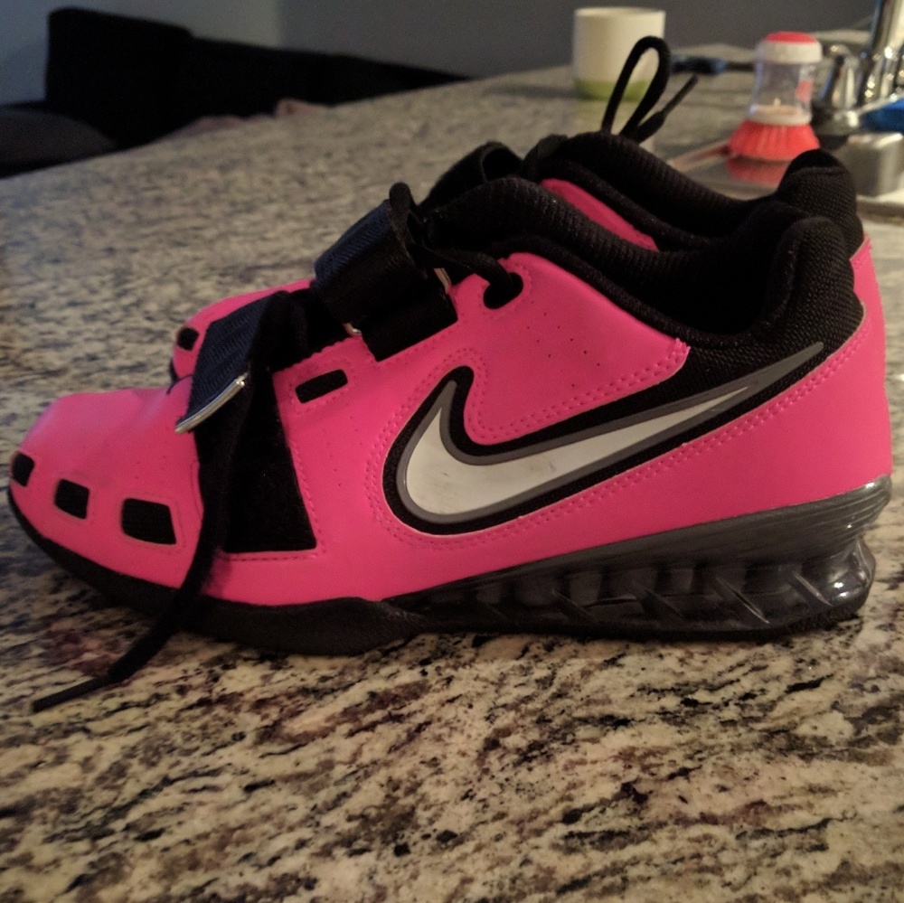Nike Romaleo 2 Hot Pink Olympic Weightlifting shoe
