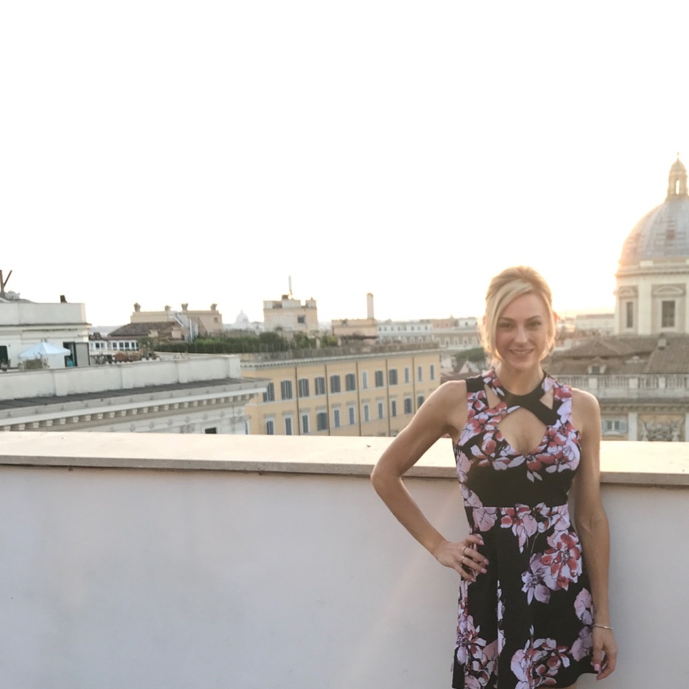 Meet your Posher, Jennifer