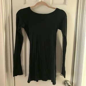 Woman's Long Sleeve Too